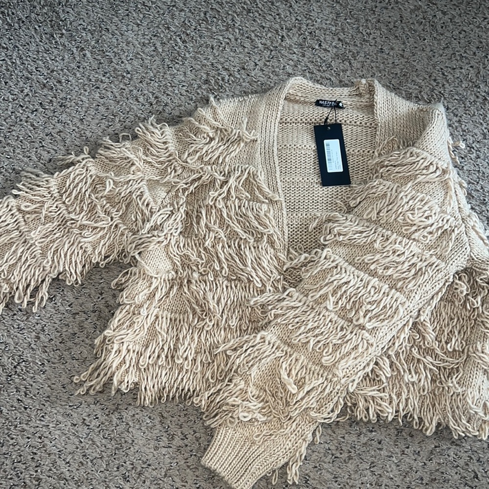 Cardigan sweater